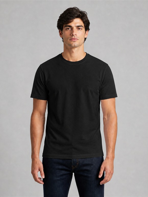 Model wearing a BY WORKWEAR T-shirt in black